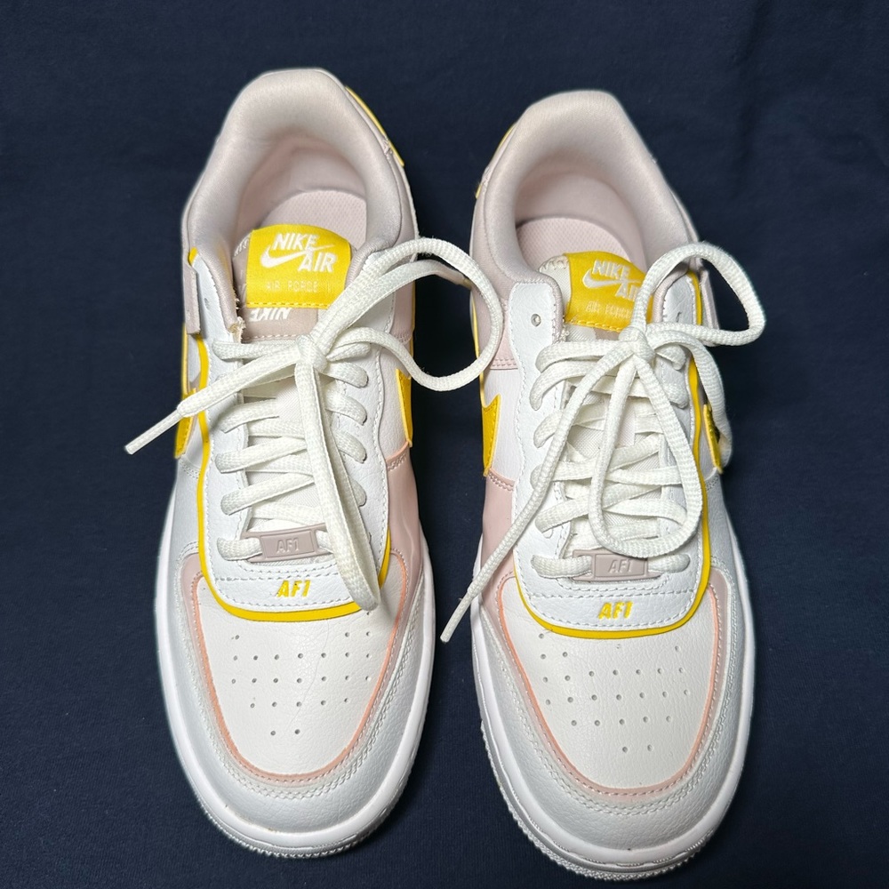 Nike Air Force 1 Low Shadow
White Barely Rose Speed Yellow (W)